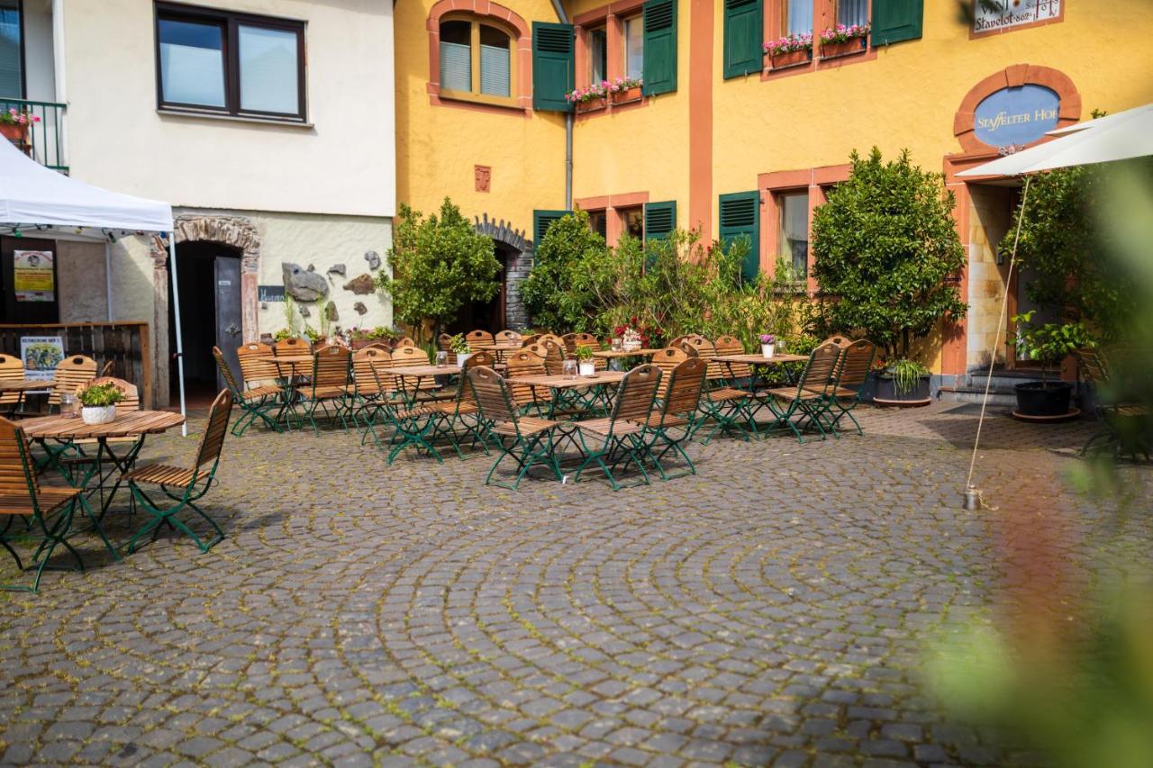 Гостевой дом Bio-Weingut Staffelter Hof Креф Экстерьер фото